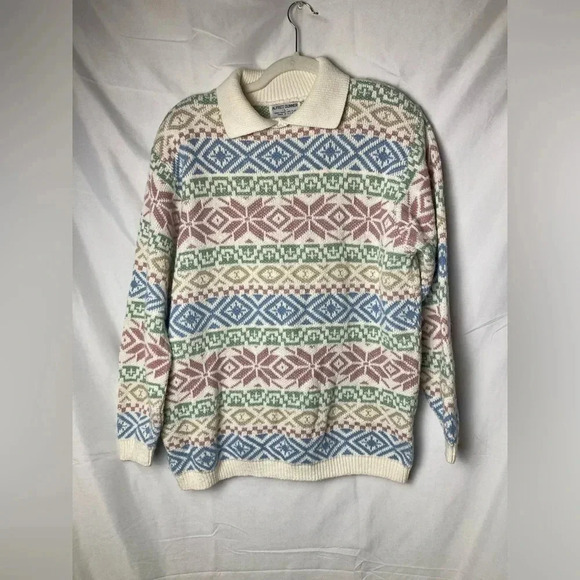Alfred Dunner Sweaters - Vintage Alfred Dunner snowflakes sweater‎ multi color size large